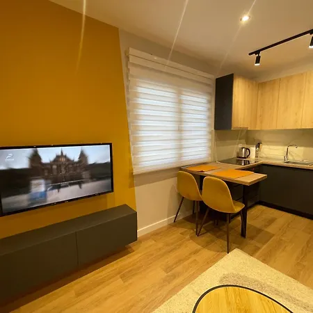 Modern Apartment *